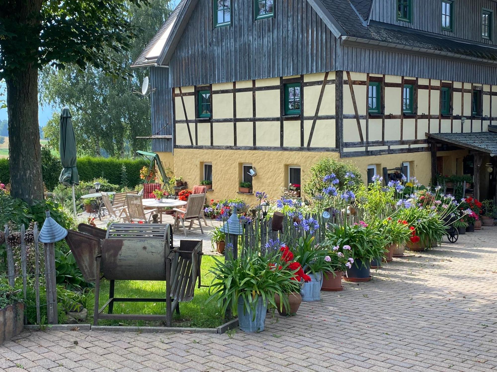 Hotel Olbernhau Mit Sauna - Kleines Landhotel Zur Ofenschenke 外观 照片