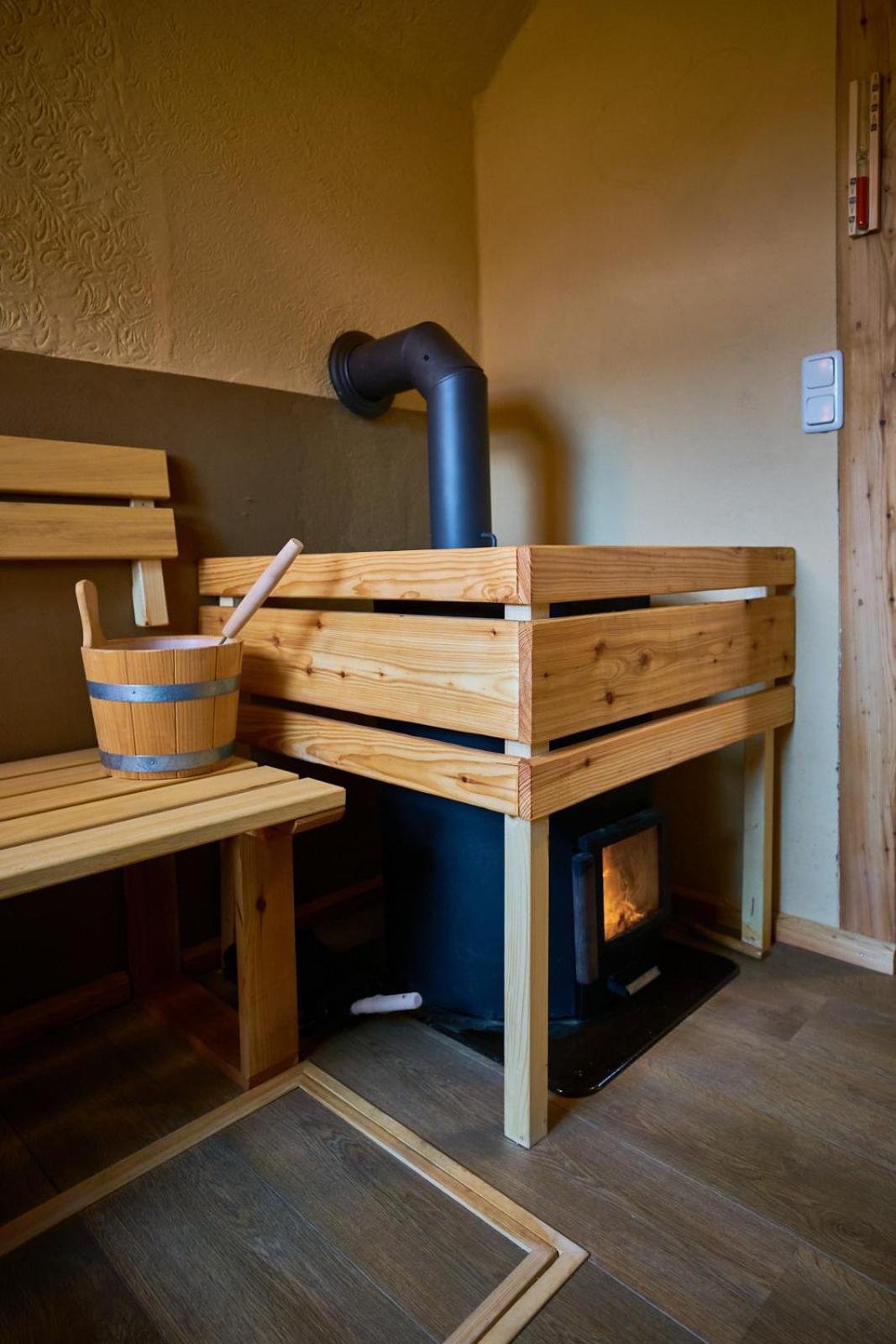 Hotel Olbernhau Mit Sauna - Kleines Landhotel Zur Ofenschenke 外观 照片