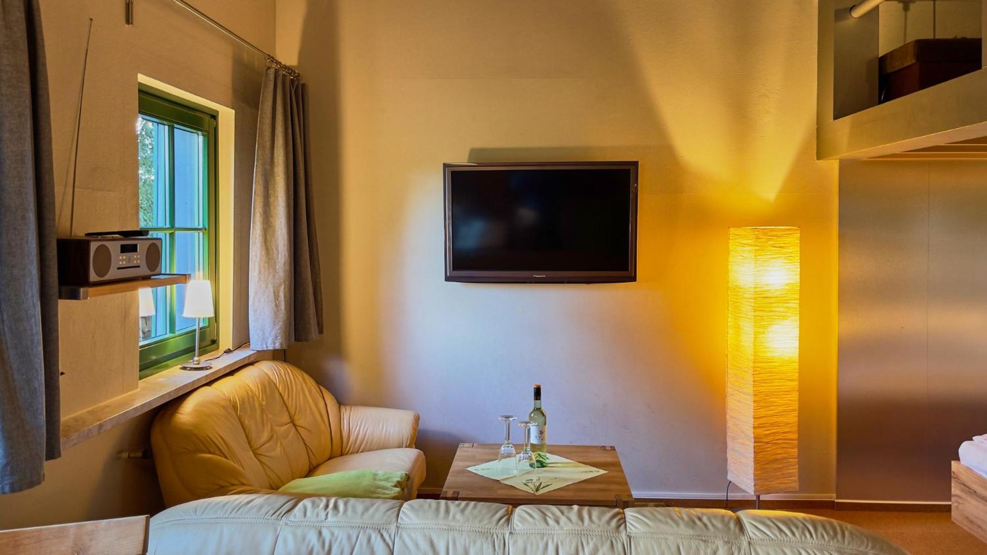Hotel Olbernhau Mit Sauna - Kleines Landhotel Zur Ofenschenke 外观 照片